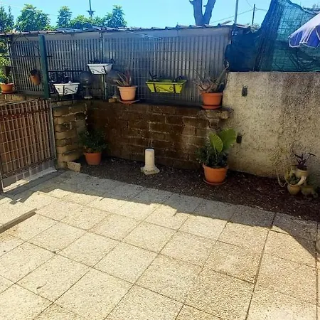 Casa vacanze Con Giardino