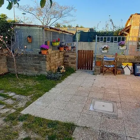 Vakantiehuis Con Giardino Civitavecchia