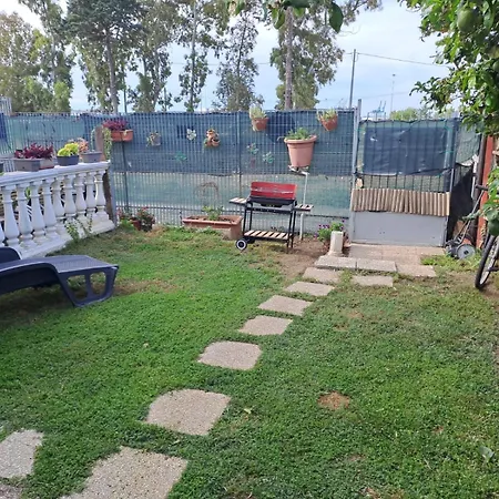 Casa vacanze Con Giardino *